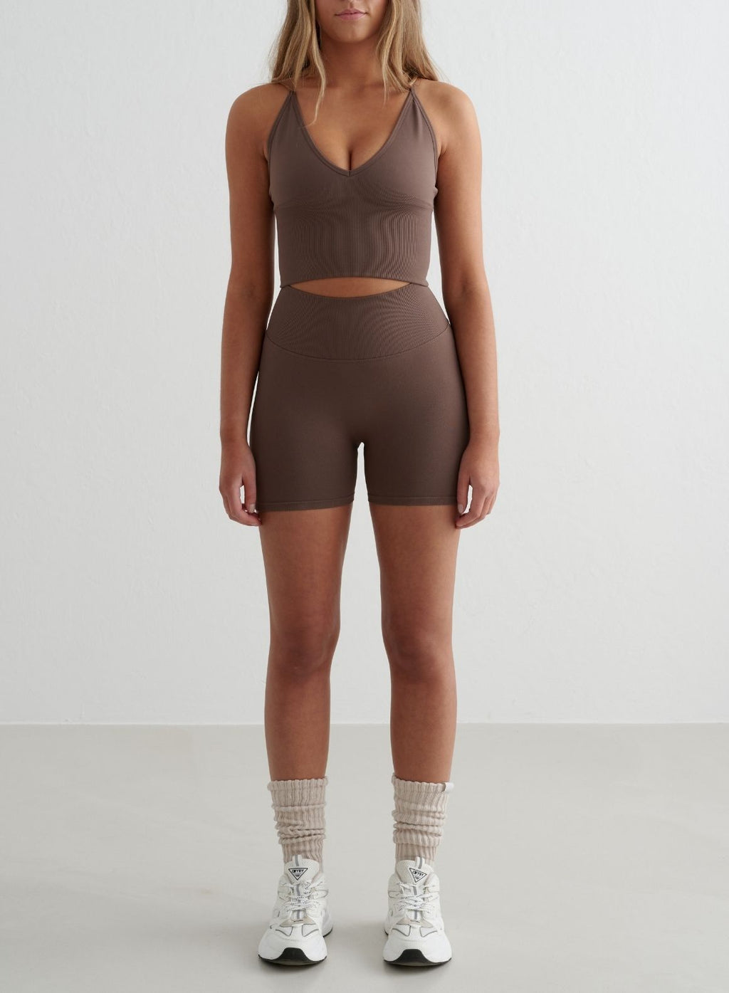 Conjunto deportivo Sin Costuras y Espalda Cruzada