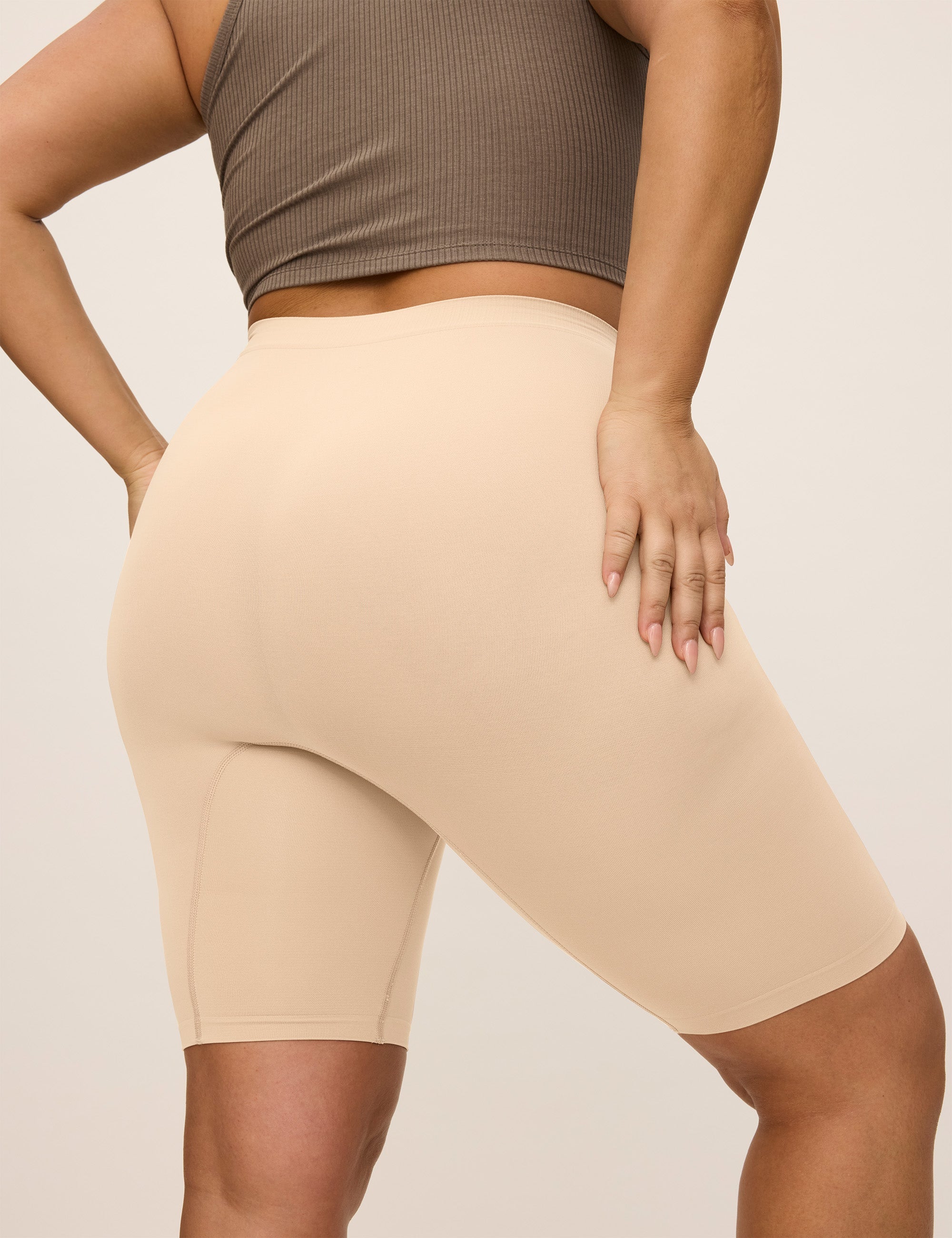 El Staple en color beige