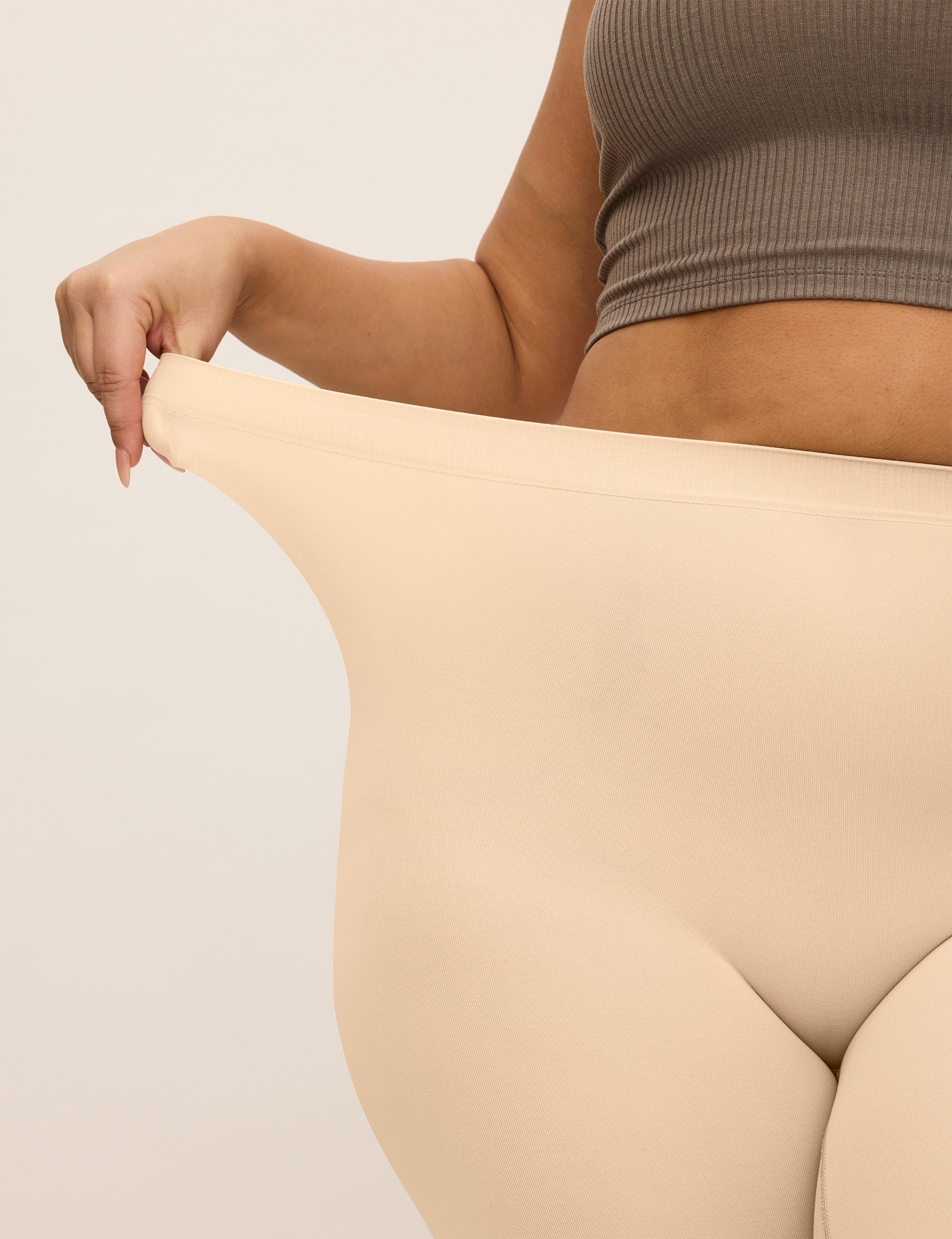 El Staple en color beige